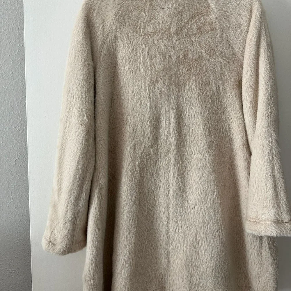 Anthro Velvet Feel Oversized Teddy Coat - Picture 5 of 5